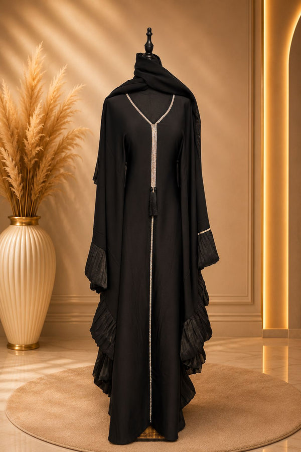 Caftan Noir Prestige à Capuche avec Détails Plissés & Pampilles